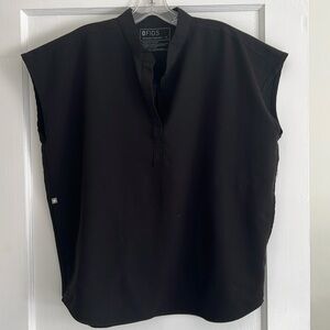 Fig’s Rafaela Scrub Top